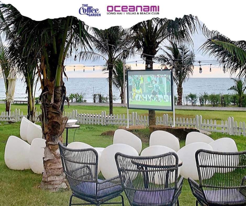 Oceanami Villa Resort: Beachfront Villas with Pool and BBQ in Long Hai Exterior photo